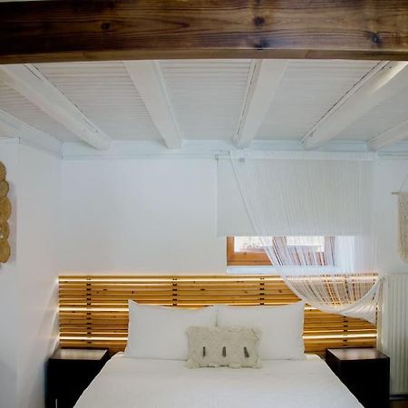 Yard- Family Retreat Apartment Corinth Luaran gambar